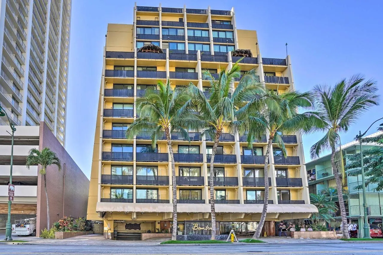 Central Hotel Condo Walk To Waikiki Beach! Honolulu Apartment