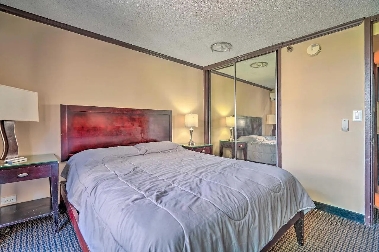 Apartment Central Hotel Condo Walk To Waikiki Beach! Honolulu United States