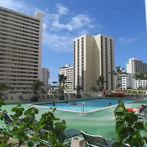 Aston At The Waikiki Banyan Apartahotel